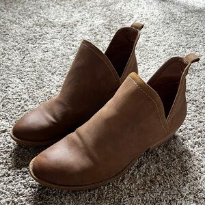 Women’s Brown Booties